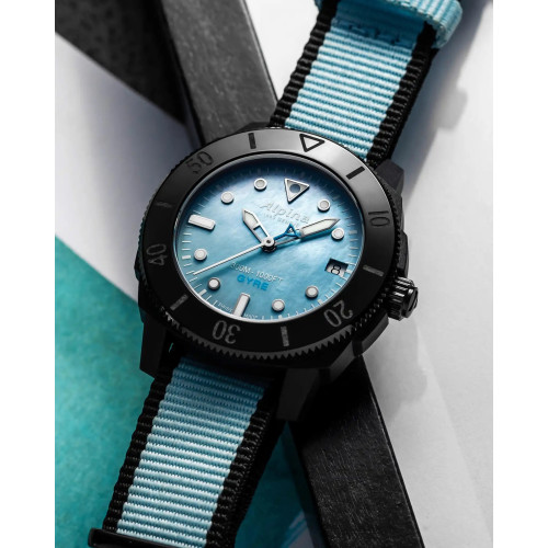 Часы Alpina Seastrong Diver Gyre AL-525LMPLNB3VG6