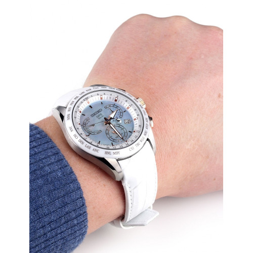 Часы Seiko Astron SSE063J1