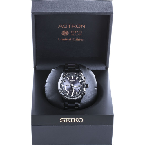 Часы Seiko Astron SSE089J1