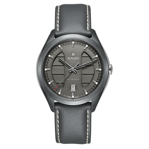 Часы Rado Hyperchrome R32069155