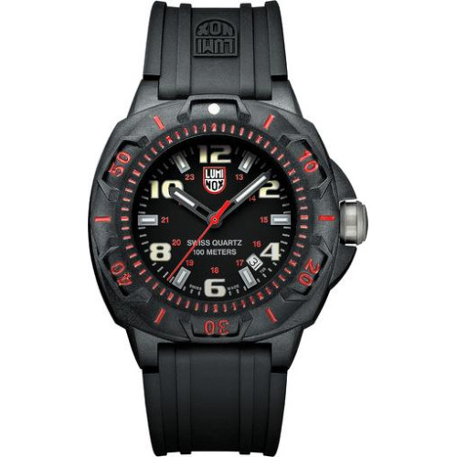 Часы Luminox Land XL.0215.SL