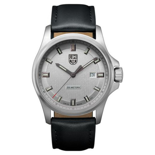 Часы Luminox Land XL.1839
