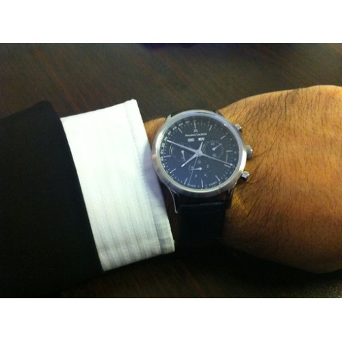 Часы Maurice Lacroix Les Classiques LC1008-SS001-330