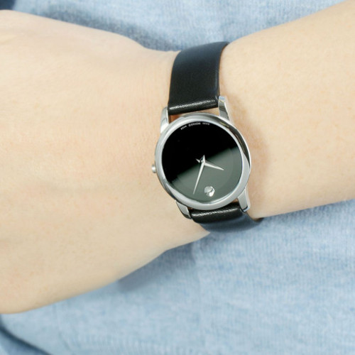 Часы Movado Sapphire Synergy 606503