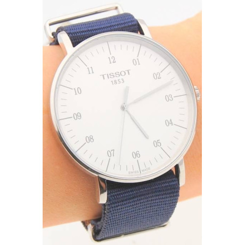 Часы Tissot Everytime Large T109.610.17.037.00