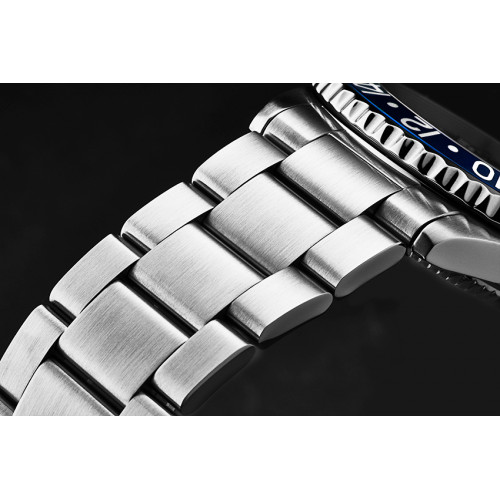 Часы Revue Thommen Diver GMT 17572.2133
